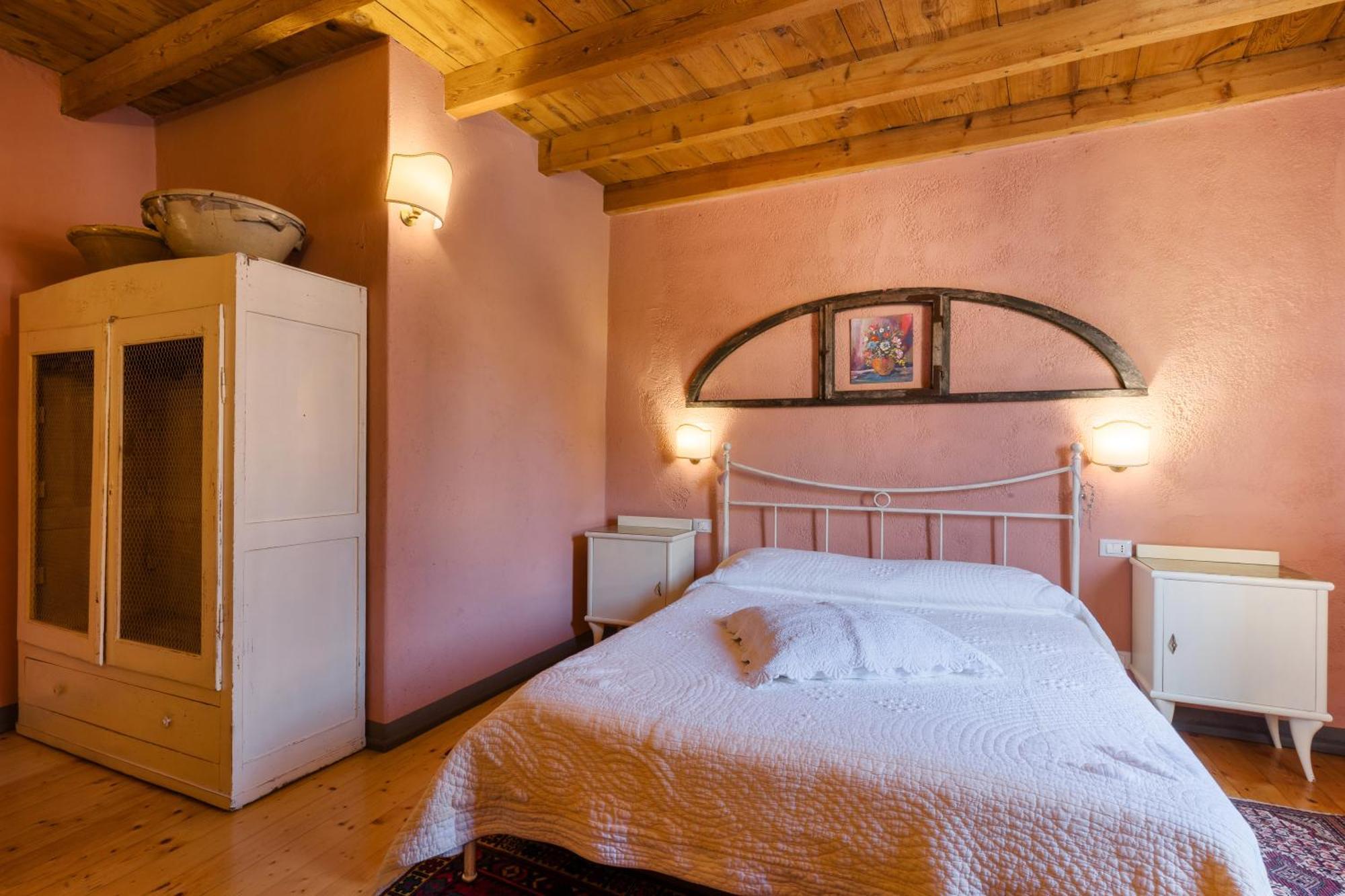 B&B Corte Del Mincio Монцамбано Экстерьер фото
