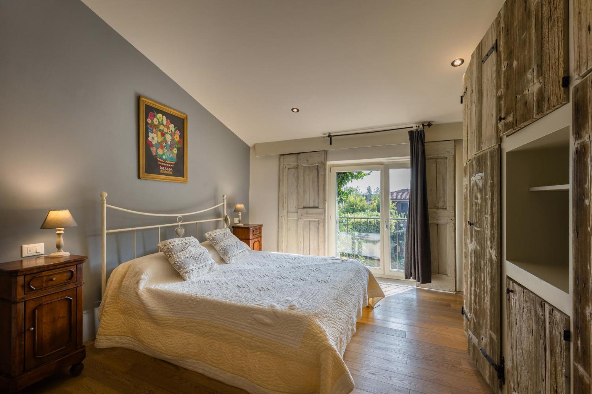 B&B Corte Del Mincio Монцамбано Экстерьер фото